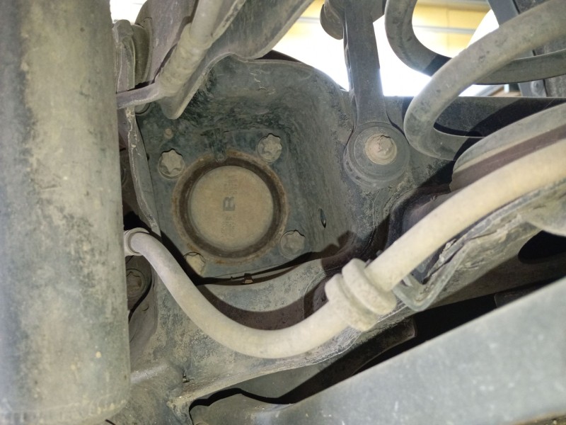 Recambio de mangueta trasera izquierda para bmw x1 (f48) sdrive 18 d referencia OEM IAM   