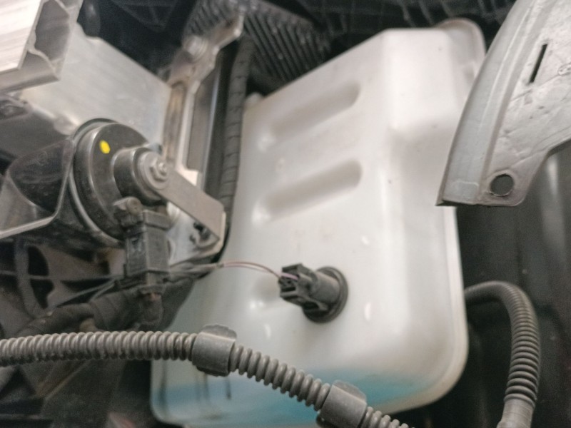 Recambio de deposito limpia para audi q3 sportback (f3n) 45 tfsi quattro referencia OEM IAM   