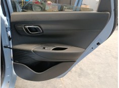 GUARNECIDO PUERTA TRASERA DERECHA 