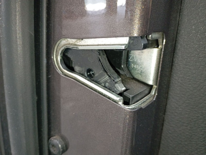 Recambio de cerradura puerta delantera izquierda para bmw 3 (f30, f80) 320 d referencia OEM IAM   
