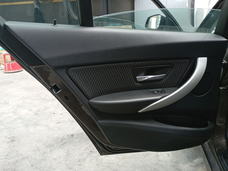 Recambio de guarnecido puerta trasera izquierda para bmw 3 (f30, f80) 320 d referencia OEM IAM   