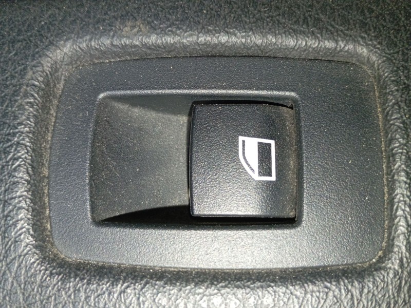 Recambio de mando elevalunas trasero derecho para bmw 3 (f30, f80) 320 d referencia OEM IAM   