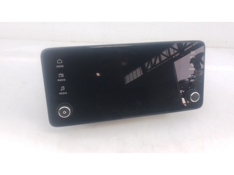 Recambio de sistema navegacion gps para skoda fabia iv (pj3) 1.0 tsi referencia OEM IAM 657035869  E2-A1-5-5