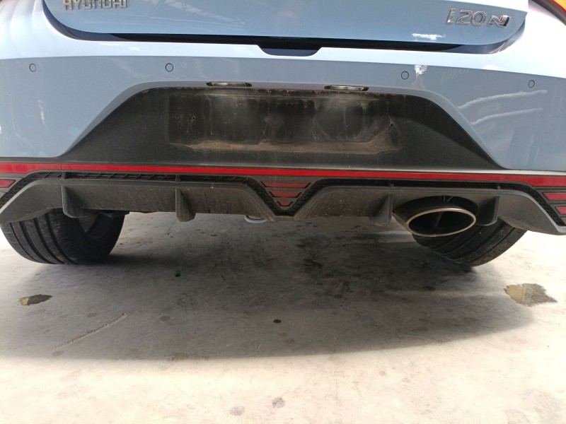 Recambio de piloto trasero central para hyundai i20 iii (bc3, bi3) 1.6 t-gdi referencia OEM IAM   