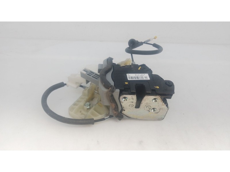 Recambio de cerradura puerta trasera izquierda para kia carens ( ) drive referencia OEM IAM   