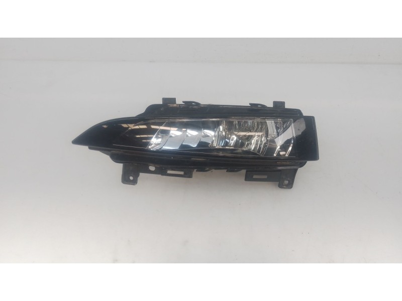 Recambio de faro antiniebla izquierdo para skoda scala (nw1) 1.0 tsi referencia OEM IAM   