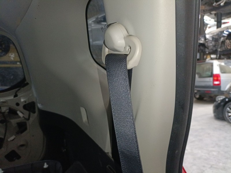 Recambio de cinturon seguridad trasero izquierdo para nissan x-trail iii (t32_, t32r, t32rr) 1.6 dci (t32) referencia OEM IAM   