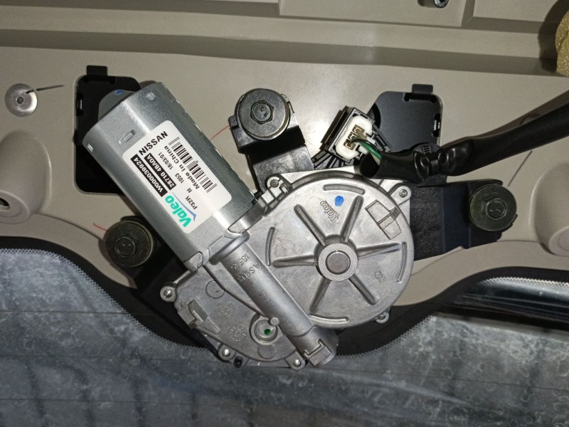 Recambio de motor limpia trasero para nissan x-trail iii (t32_, t32r, t32rr) 1.6 dci (t32) referencia OEM IAM 287104BA0A  