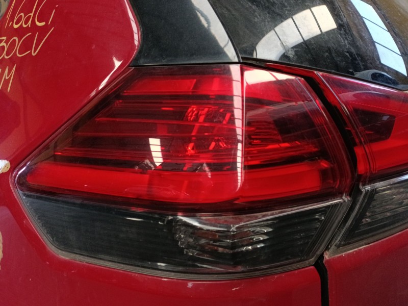 Recambio de piloto trasero izquierdo para nissan x-trail iii (t32_, t32r, t32rr) 1.6 dci (t32) referencia OEM IAM   