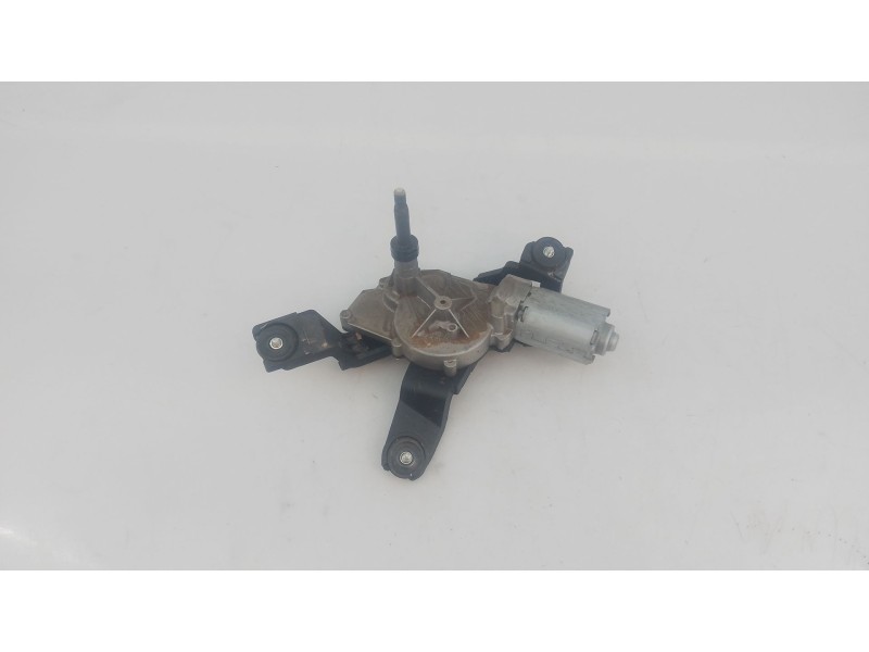 Recambio de motor limpia trasero para kia carens iv 1.7 crdi referencia OEM IAM   