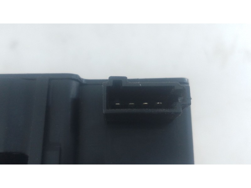 Recambio de cerradura maletero / porton para opel astra j sedán 1.7 cdti (69) referencia OEM IAM   