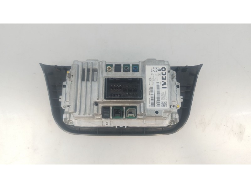 Recambio de sistema navegacion gps para iveco daily vi furgoneta 35s18, 35c18, 40c18, 50c18, 60c18, 65c18, 70c18 referencia OEM 