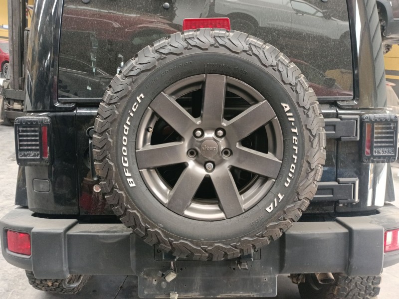 Recambio de porton trasero para jeep wrangler iii (jk) 2.8 crd referencia OEM IAM   