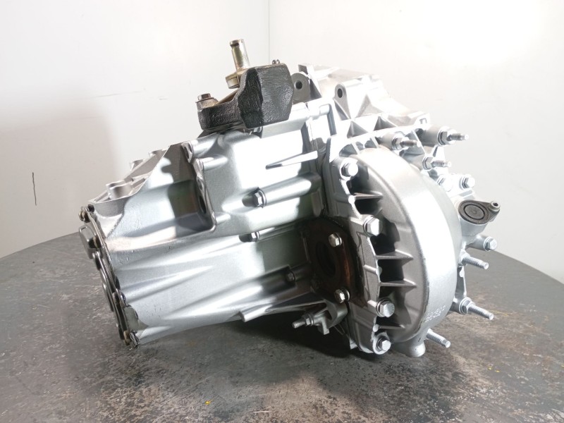 Recambio de caja cambios para peugeot 407 st confort referencia OEM IAM 20MB02  