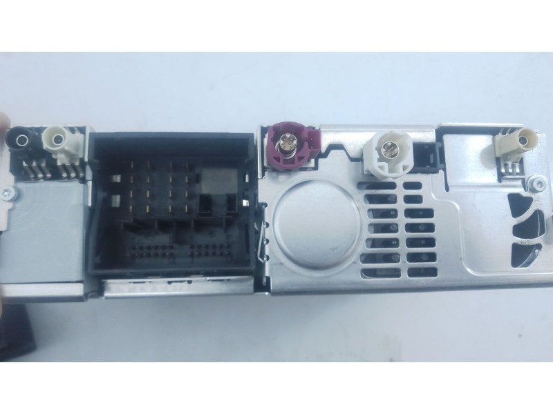 Recambio de sistema audio / radio cd para bmw serie 1 lim. (f20/f21) 116d sport line referencia OEM IAM   