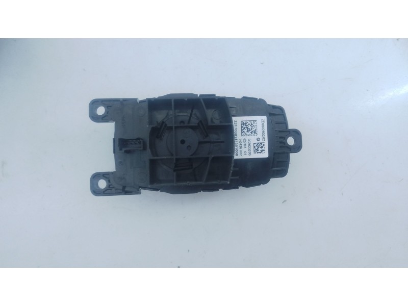 Recambio de sistema audio / radio cd para bmw serie 1 lim. (f20/f21) 116d sport line referencia OEM IAM   