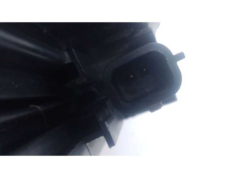 Recambio de cerradura puerta delantera derecha para dacia sandero iii referencia OEM IAM   