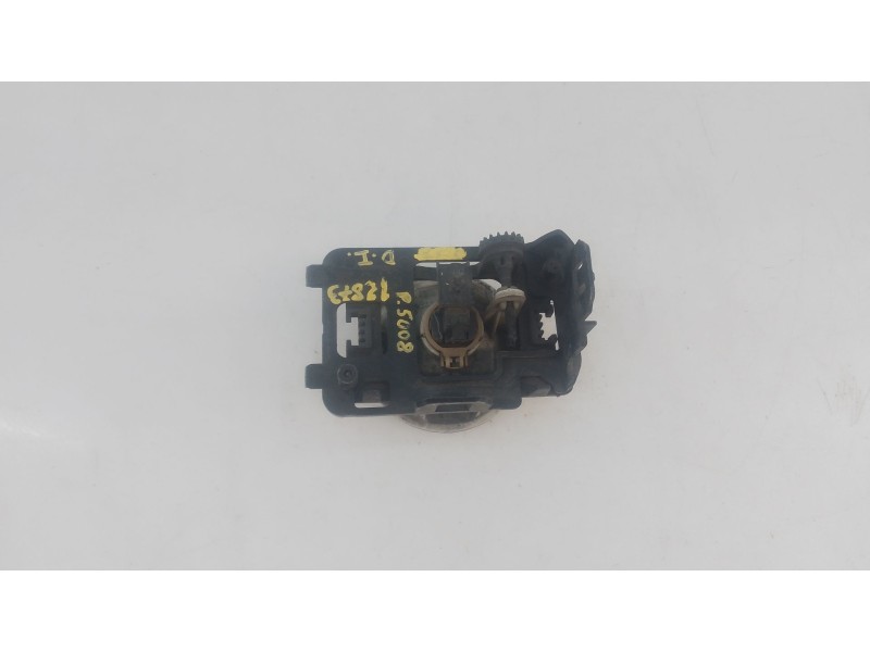 Recambio de faro antiniebla izquierdo para peugeot 5008 allure referencia OEM IAM   