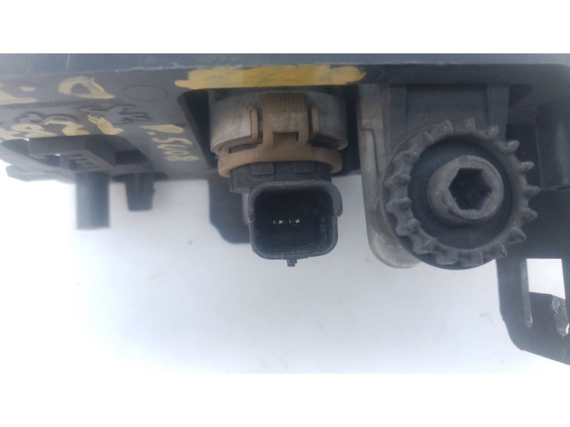Recambio de faro antiniebla izquierdo para peugeot 5008 allure referencia OEM IAM   