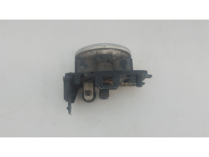Recambio de faro antiniebla izquierdo para peugeot 5008 allure referencia OEM IAM   