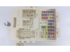 Recambio de caja reles / fusibles para hyundai tucson (tl, tle) 2.0 crdi a las 4 ruedas referencia OEM IAM    2