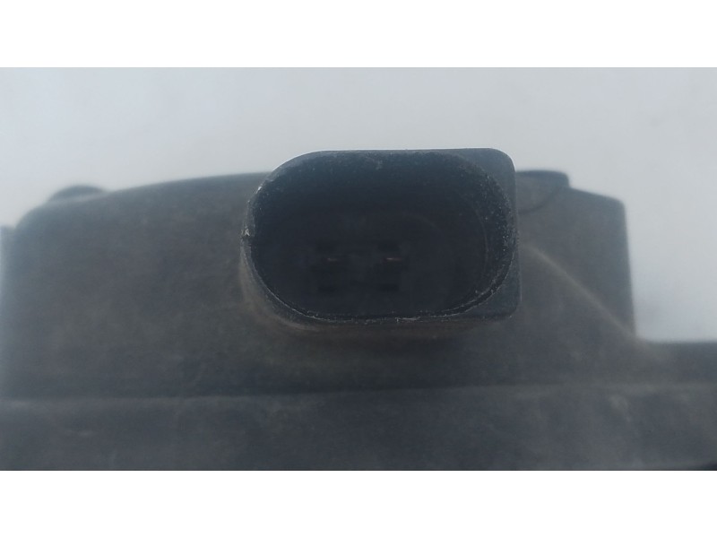 Recambio de faro antiniebla izquierdo para audi a3 (8p1) 2.0 tdi 16v referencia OEM IAM   