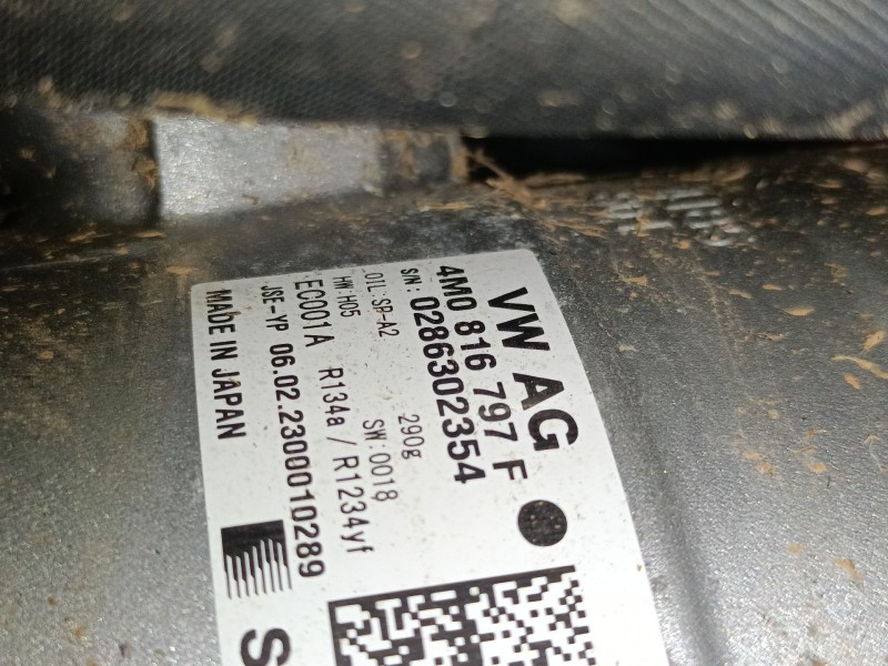 Recambio de compresor aire acondicionado para volkswagen multivan t7 (stm, stn) 1.4 e-hybrid referencia OEM IAM 4M0816797F  