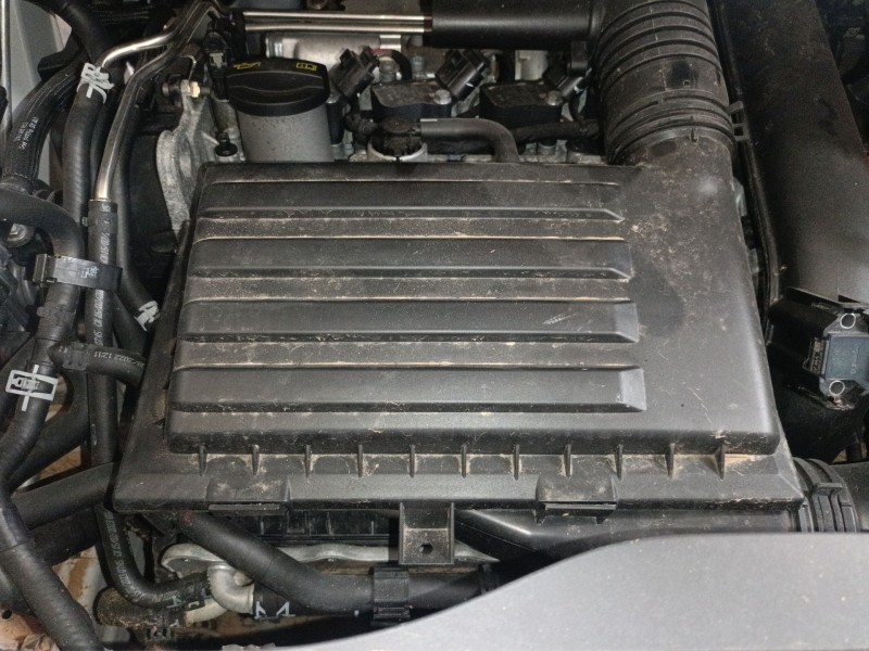 Recambio de filtro aire para volkswagen multivan t7 (stm, stn) 1.4 e-hybrid referencia OEM IAM   