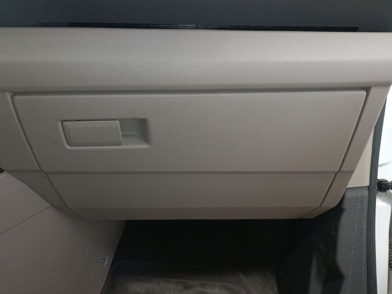 Recambio de guantera para volkswagen multivan t7 (stm, stn) 1.4 e-hybrid referencia OEM IAM   