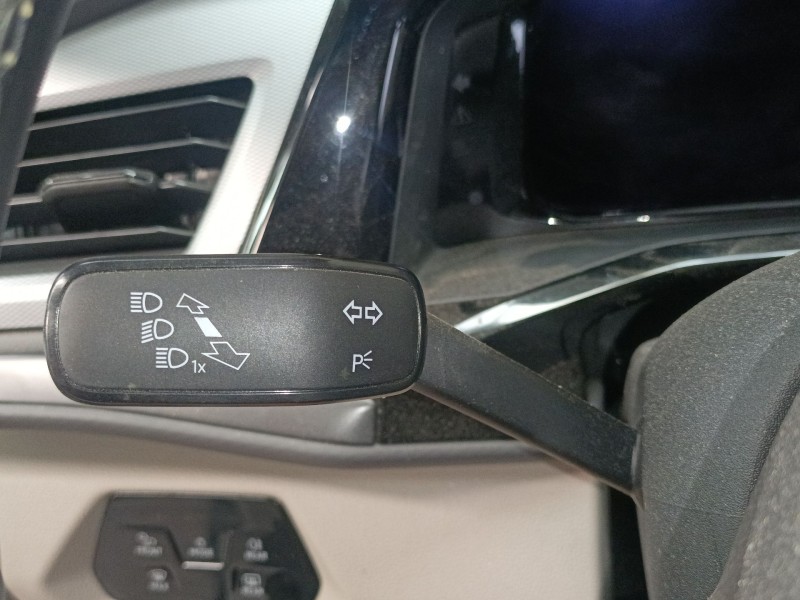 Recambio de mando intermitentes para volkswagen multivan t7 (stm, stn) 1.4 e-hybrid referencia OEM IAM   