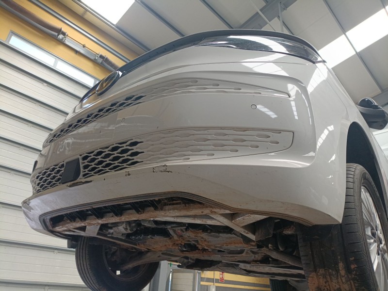 Recambio de paragolpes delantero para volkswagen multivan t7 (stm, stn) 1.4 e-hybrid referencia OEM IAM   