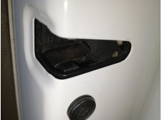 CERRADURA PUERTA TRASERA DERECHA 