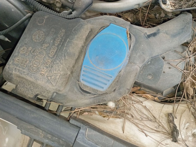 Recambio de deposito limpia para audi a4 allroad b8 (8kh) 2.0 tdi quattro referencia OEM IAM   