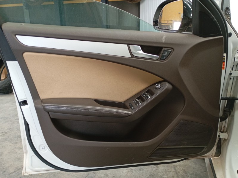 Recambio de guarnecido puerta delantera izquierda para audi a4 allroad b8 (8kh) 2.0 tdi quattro referencia OEM IAM   