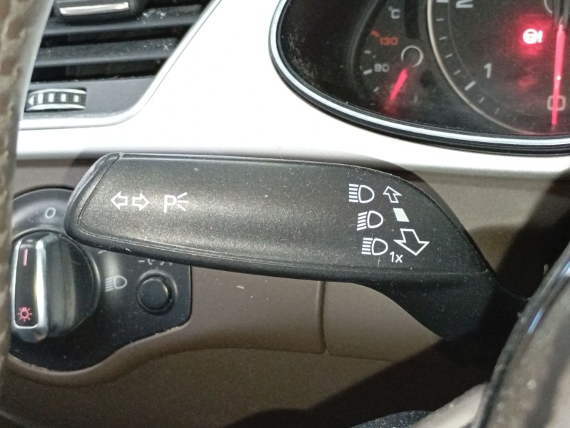 Recambio de mando intermitentes para audi a4 allroad b8 (8kh) 2.0 tdi quattro referencia OEM IAM   