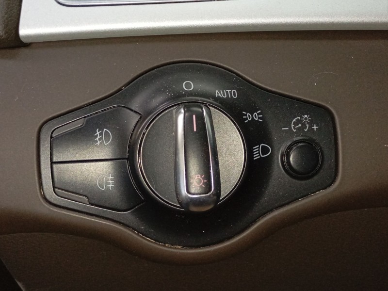 Recambio de mando luces para audi a4 allroad b8 (8kh) 2.0 tdi quattro referencia OEM IAM   