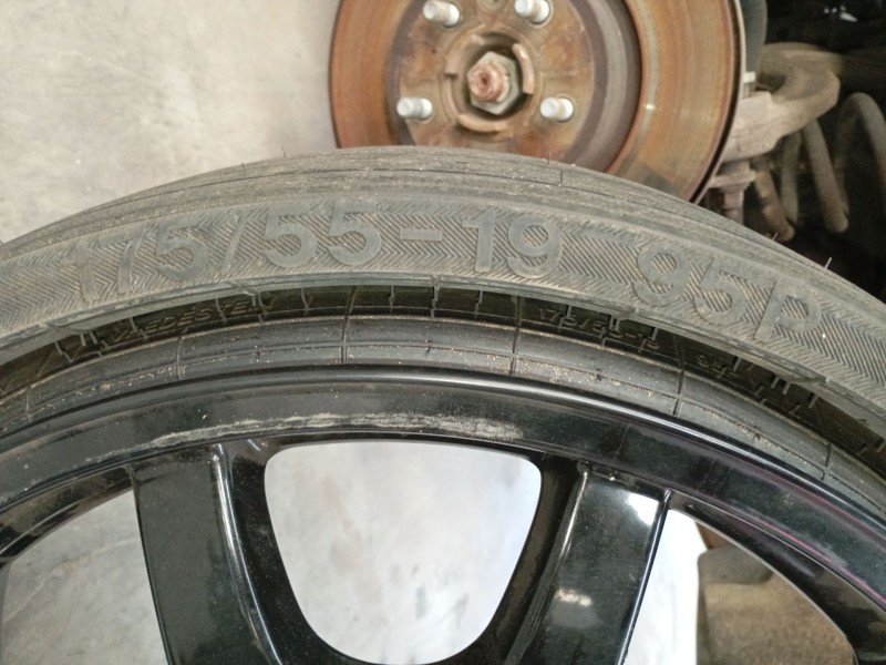 Recambio de neumatico repuesto para audi a4 allroad b8 (8kh) 2.0 tdi quattro referencia OEM IAM   