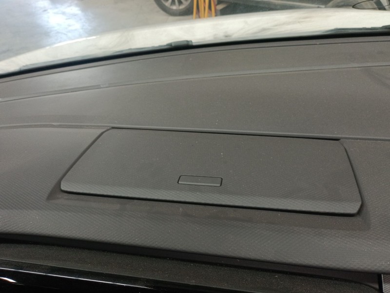 Recambio de guantera para volkswagen multivan t7 (stm, stn) 1.4 e-hybrid referencia OEM IAM   