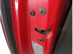 CERRADURA PUERTA DELANTERA IZQUIERDA 