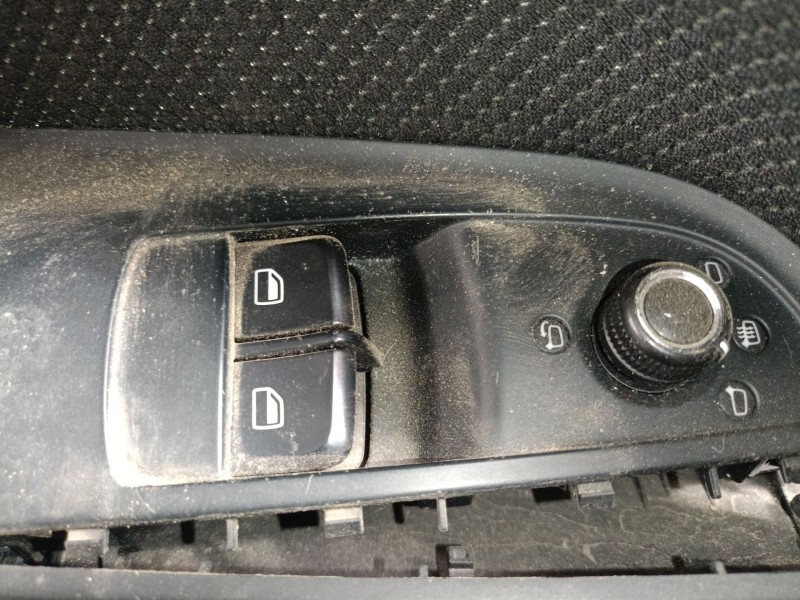 Recambio de mando elevalunas delantero izquierdo para audi a5 (8t3) 2.0 tdi referencia OEM IAM   