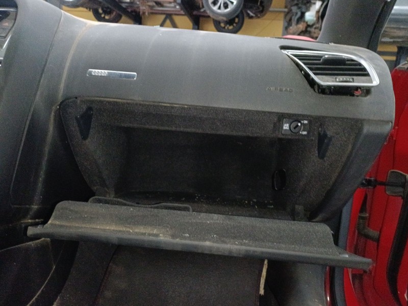 Recambio de guantera para audi a5 (8t3) 2.0 tdi referencia OEM IAM   