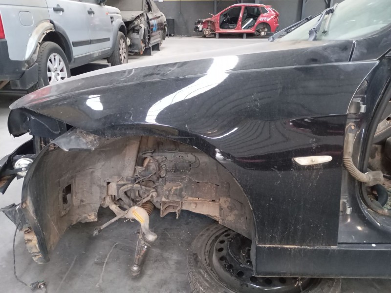 Recambio de aleta delantera izquierda para bmw 3 (e90) 320 d referencia OEM IAM   