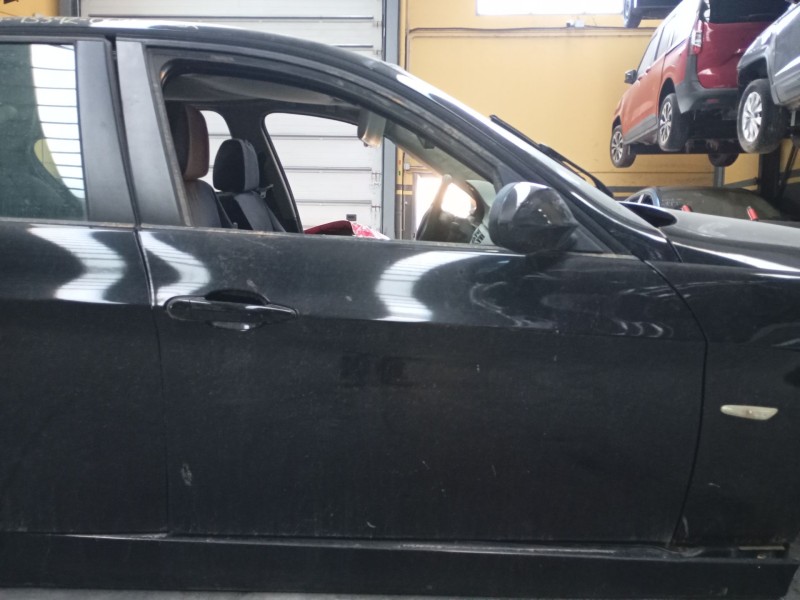 Recambio de puerta delantera derecha para bmw 3 (e90) 320 d referencia OEM IAM   