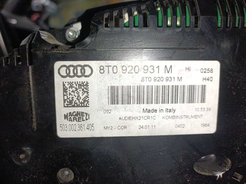 Recambio de cuadro instrumentos para audi a5 (8t3) 2.0 tdi referencia OEM IAM 8T0920931M  
