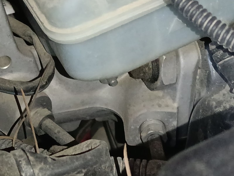 Recambio de bomba freno para audi a5 (8t3) 2.0 tdi referencia OEM IAM   