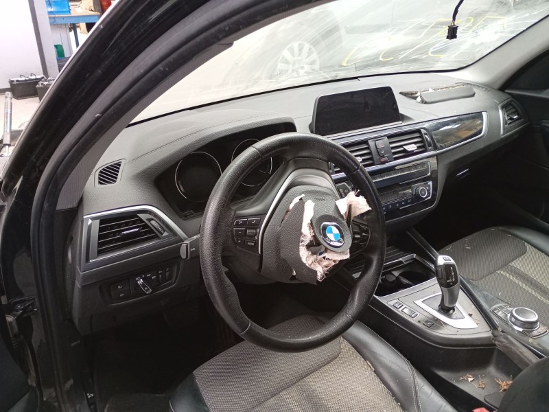 bmw 1 (f20) del año 2015