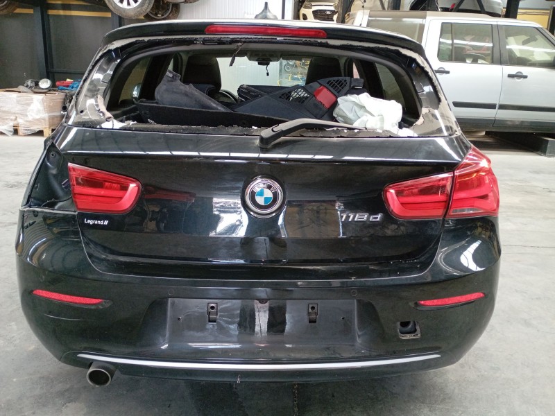 bmw 1 (f20) del año 2015