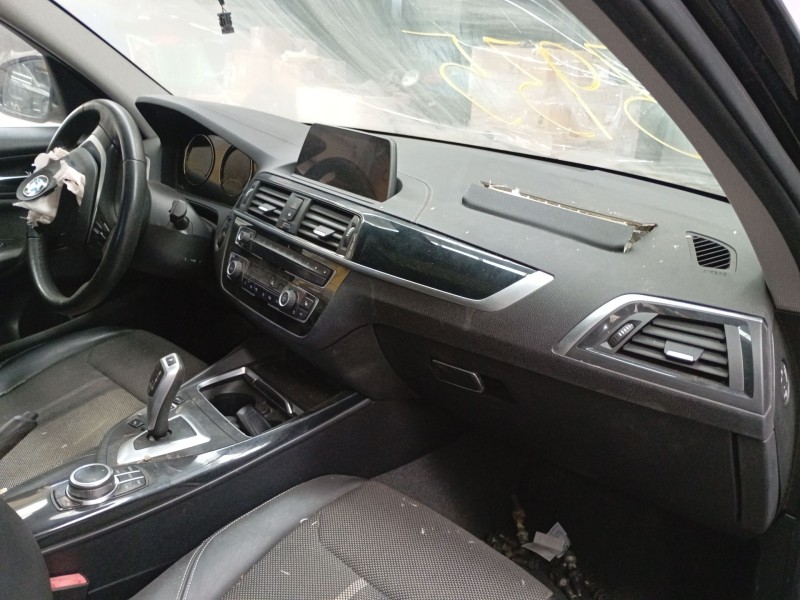 bmw 1 (f20) del año 2015