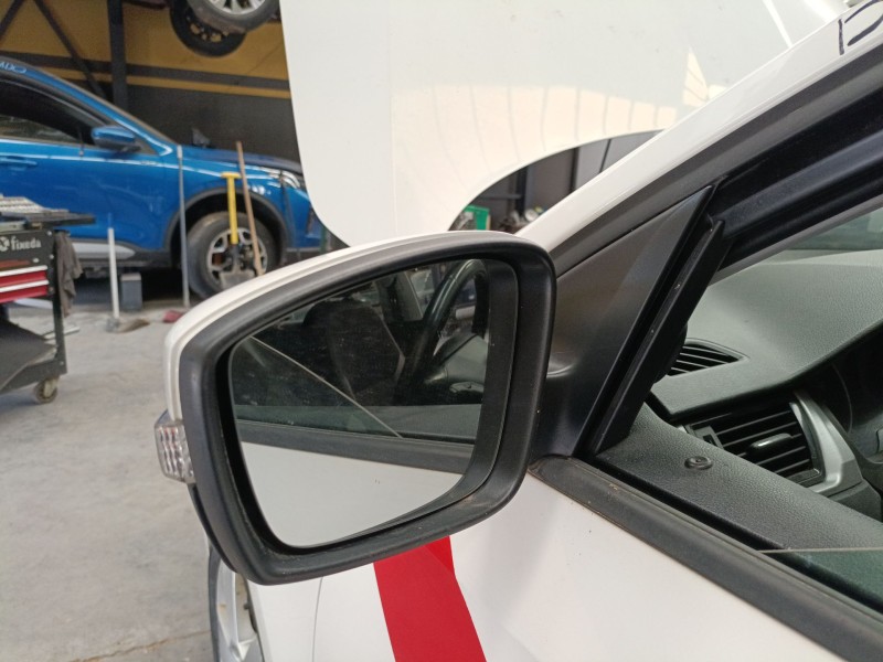 Recambio de retrovisor izquierdo electrico para skoda rapid (nh3, nk3, nk6) 1.6 tdi referencia OEM IAM   