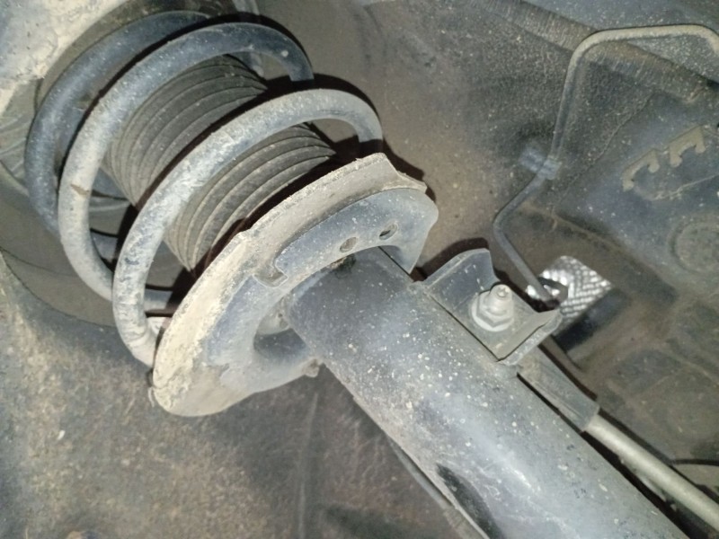 Recambio de amortiguador delantero derecho para bmw 1 (f20) 118 d referencia OEM IAM   